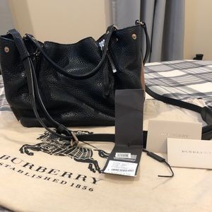 Burberry Small maidstone black shoulder bag